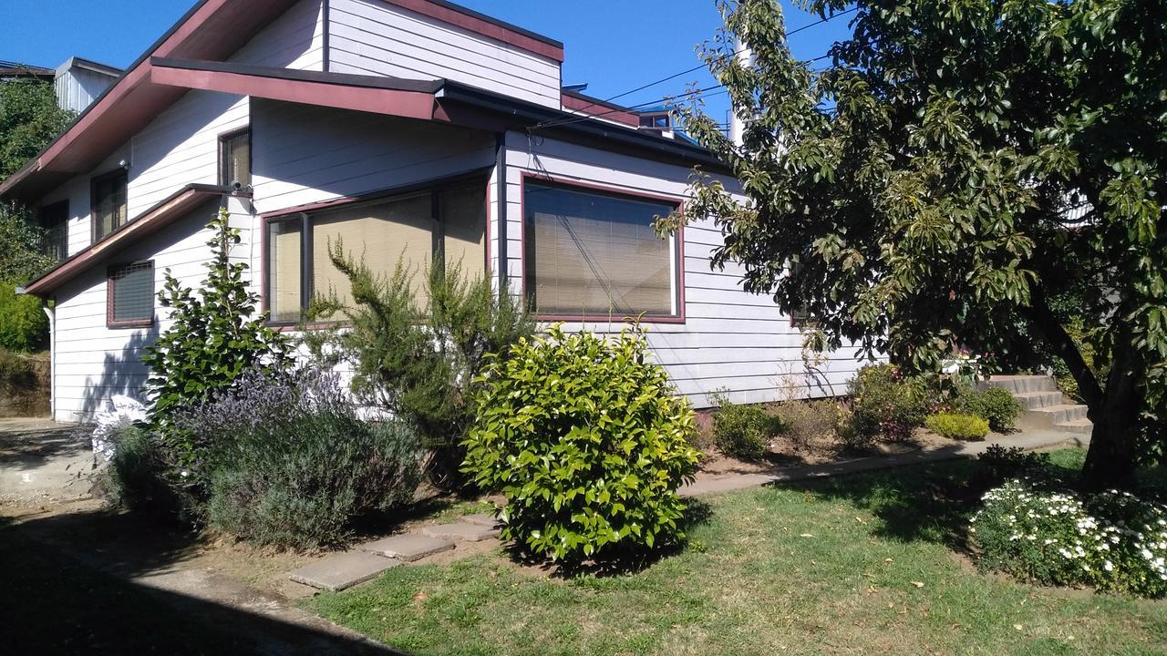 Green Hostel Valdivia Bagian luar foto