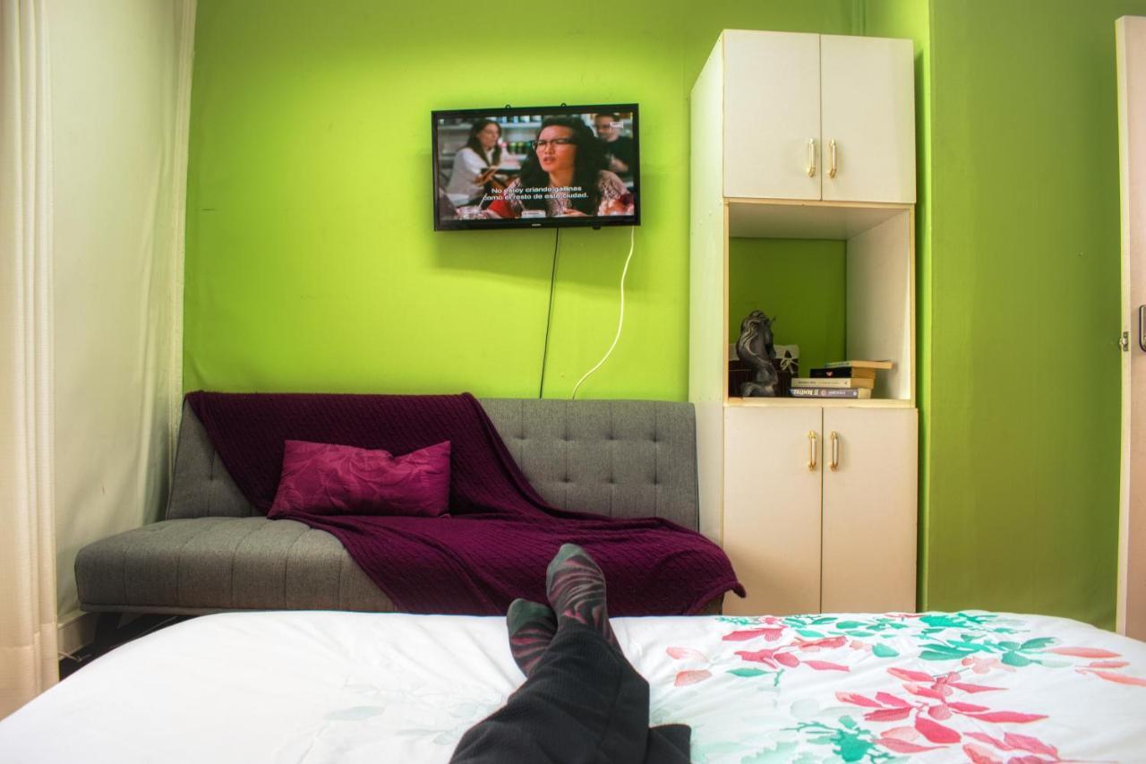 Green Hostel Valdivia Bagian luar foto