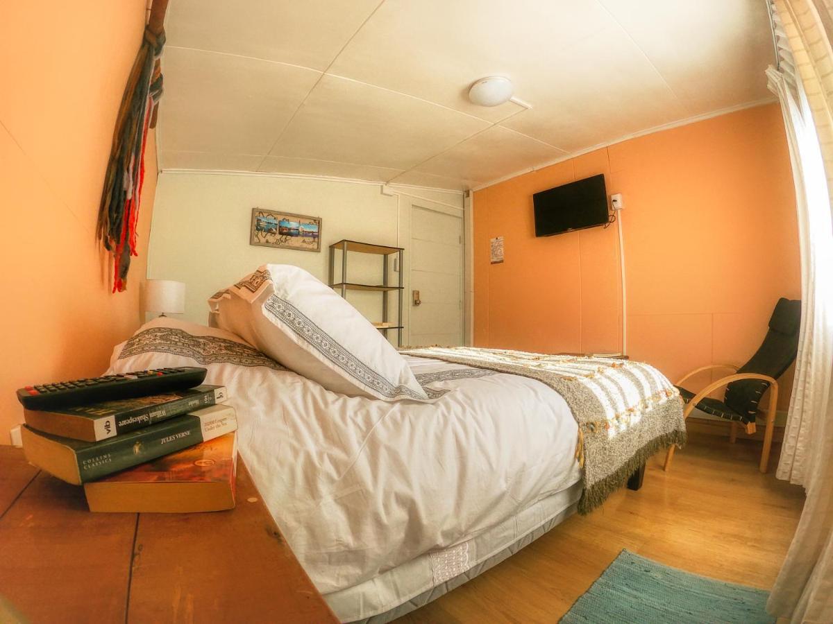 Green Hostel Valdivia Bagian luar foto